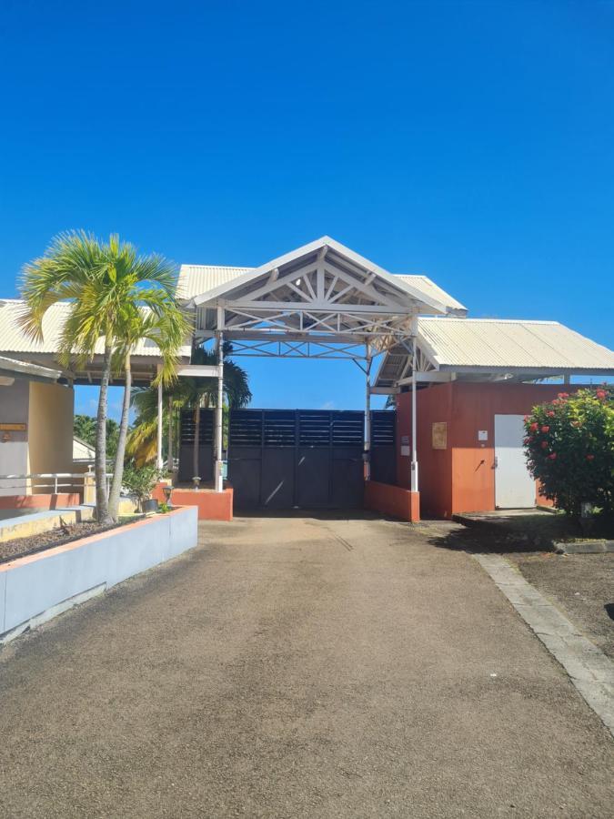 Studio Des Flots - Tartane Martinique La Trinité Exterior foto